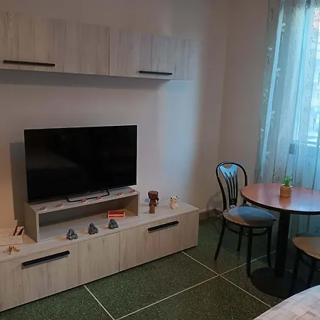 بيت ضيافة Fiera Station - 3*